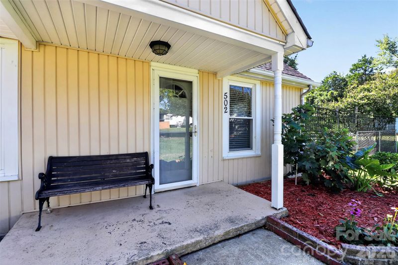 502 E 23rd St, Kannapolis, NC 28083