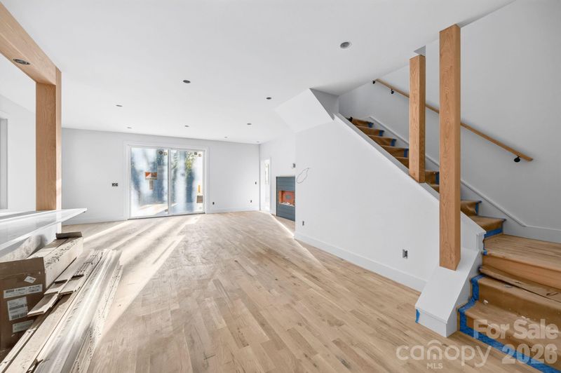 310 Pearson Dr, Asheville, NC 28801