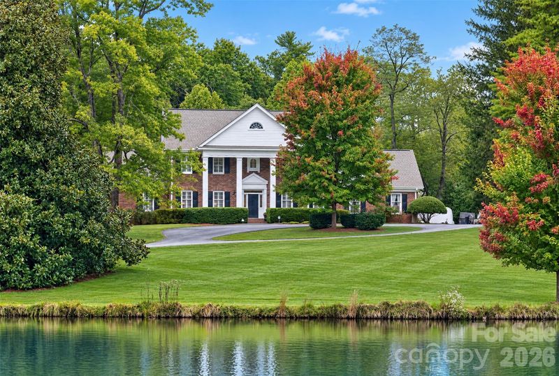2715 Brevard Rd, Hendersonville, NC 28791