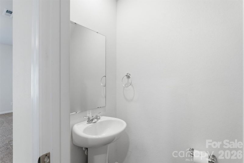 5335 Upton Pl, Charlotte, NC 28215