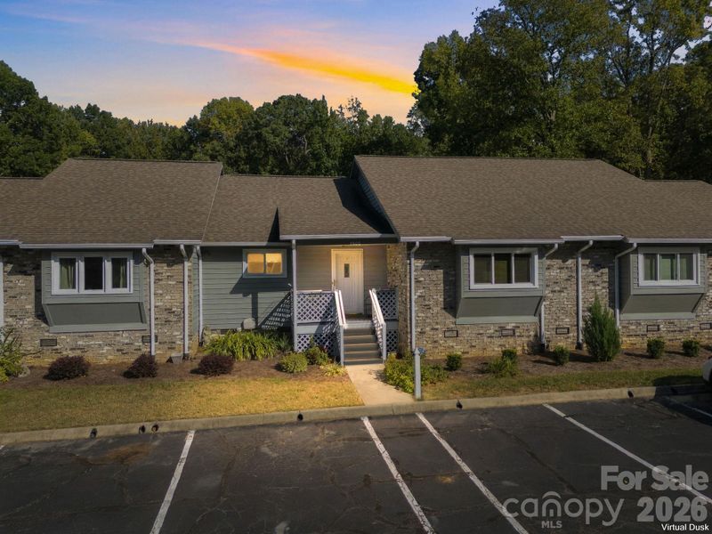 1805 Wellington Hills Cir, Salisbury, NC 28147