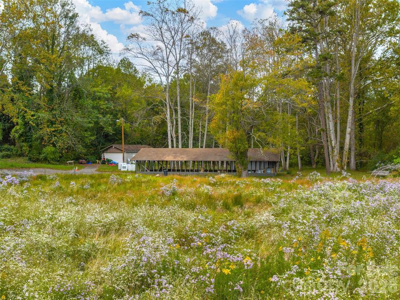 408 Beaverdam Rd, Asheville, NC 28804