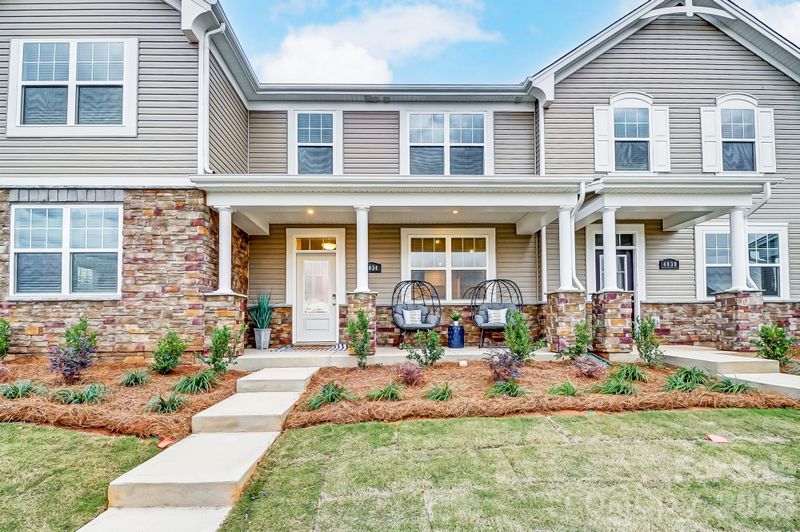 3805 Cheyney Park Dr, Charlotte, NC 28269