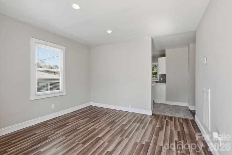 2604 Booker Ave, Charlotte, NC 28216