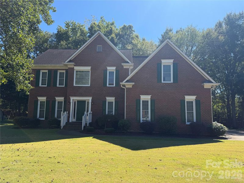10909 Megwood Dr, Charlotte, NC 28277
