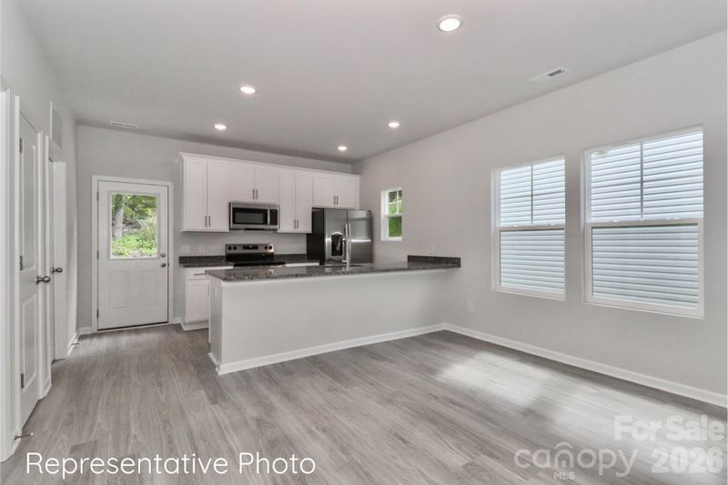 517 Kistler St, Mooresville, NC 28115