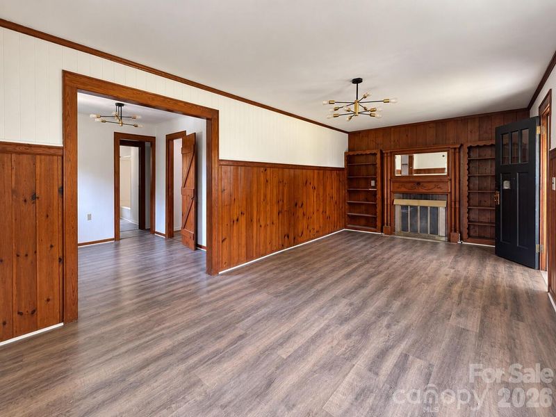 409 W Virginia Ave, Bessemer City, NC 28016