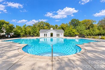11406 Rising Star Ct, Charlotte, NC 28215