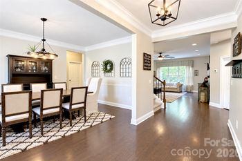 11406 Rising Star Ct, Charlotte, NC 28215
