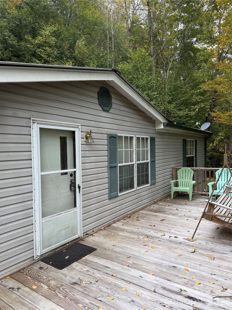 86 Bobcat Rd, Maggie Valley, NC 28751