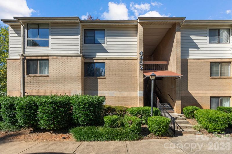 4902 Spring Lake Dr #D, Charlotte, NC 28212
