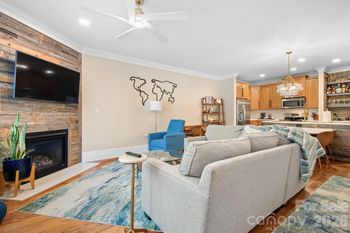 333 Spring St, Davidson, NC 28036