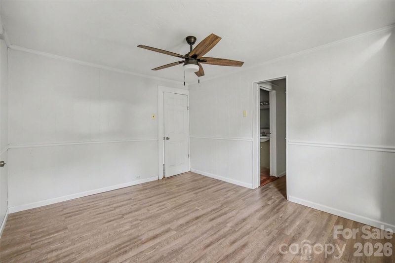 60 Winecoff Ave NW, Concord, NC 28025