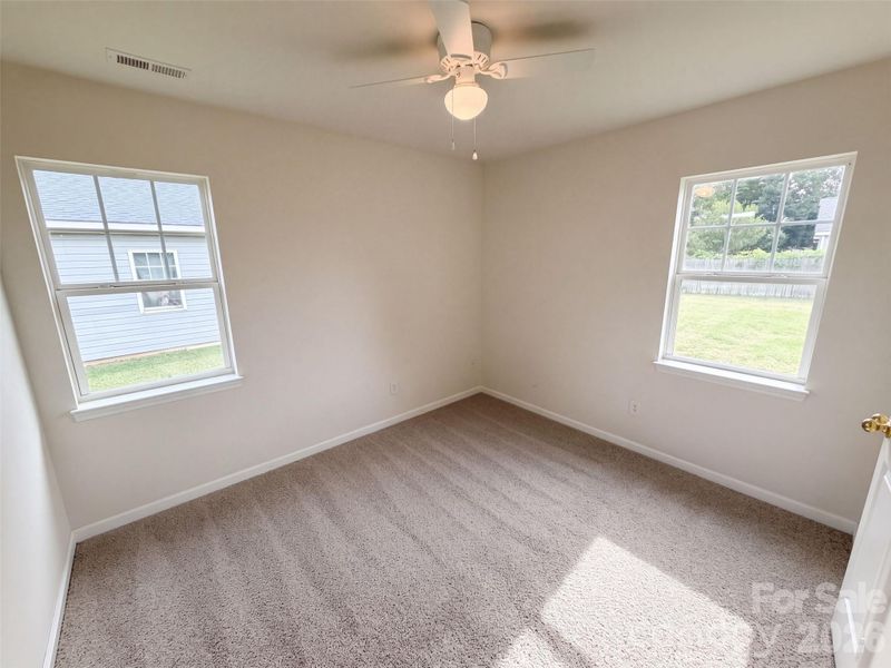 109 Lakewood Ave, Charlotte, NC 28208