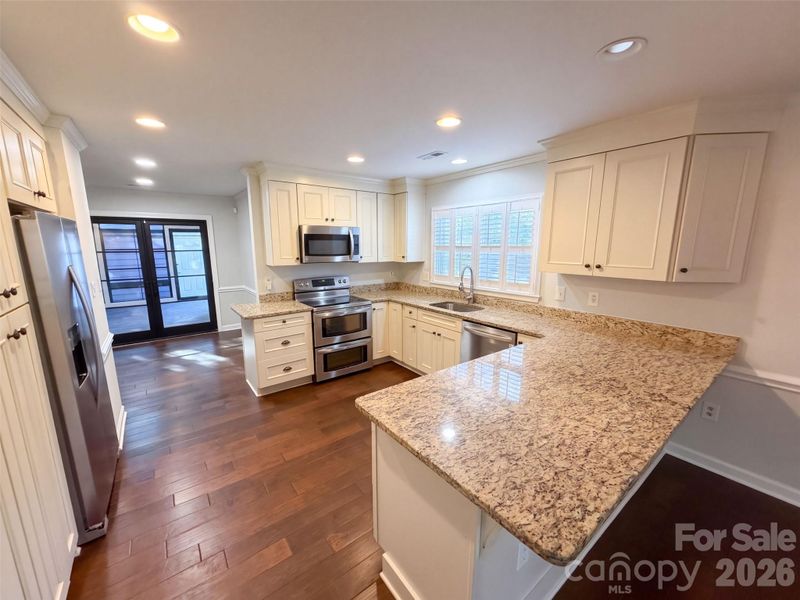 4704 Benridge Ln, Charlotte, NC 28226