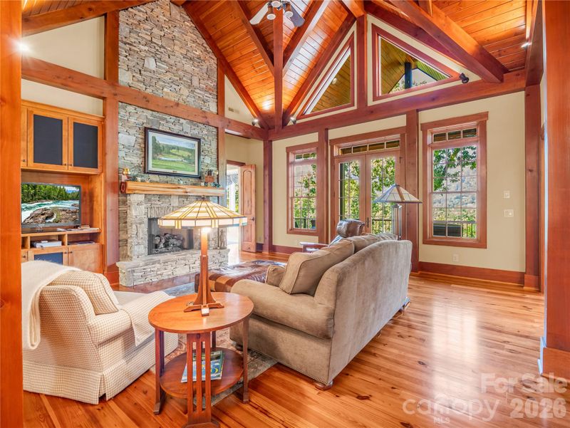 815 E Deep Gap Farm Rd #35, Mill Spring, NC 28756
