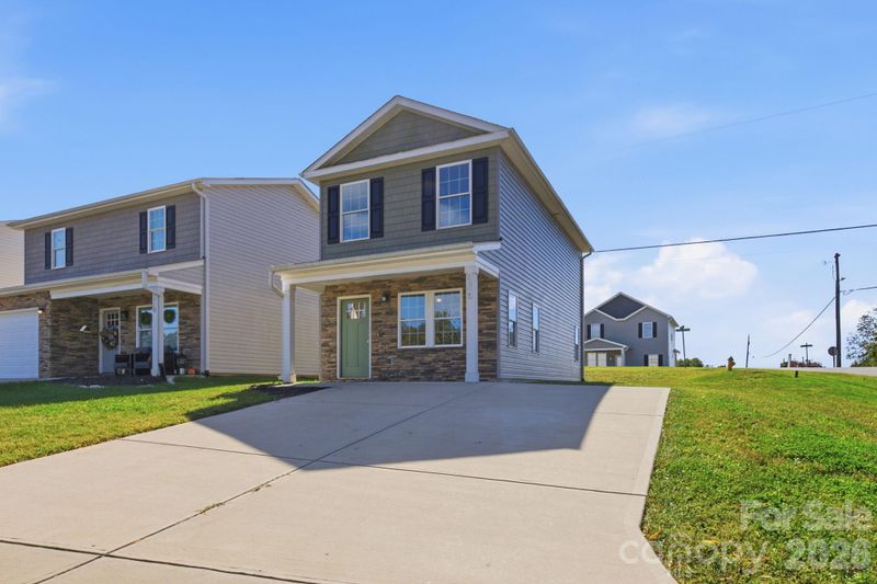 2509 Snow Creek Rd NE, Hickory, NC 28601