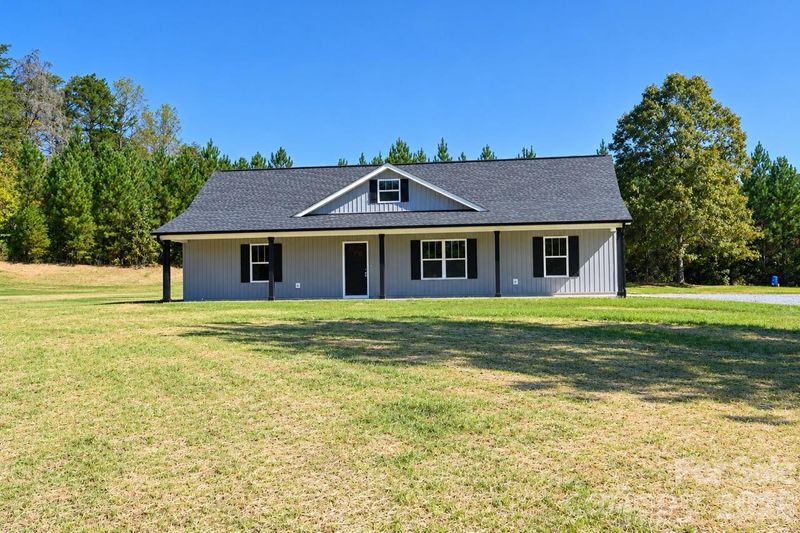 3052 Henry Knob Rd, Clover, SC 29710