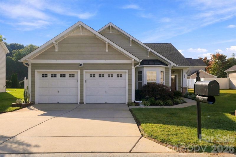 608 Goldflower Dr, Rock Hill, SC 29732