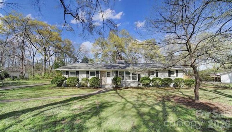 519 Amon Ln, Pineville, NC 28134
