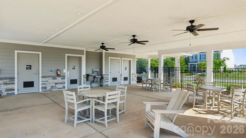 112 Maple Valley St, Statesville, NC 28677
