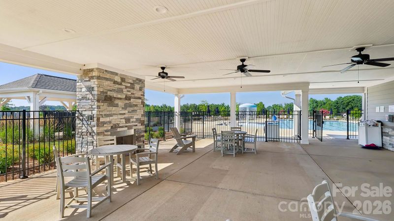 112 Maple Valley St, Statesville, NC 28677