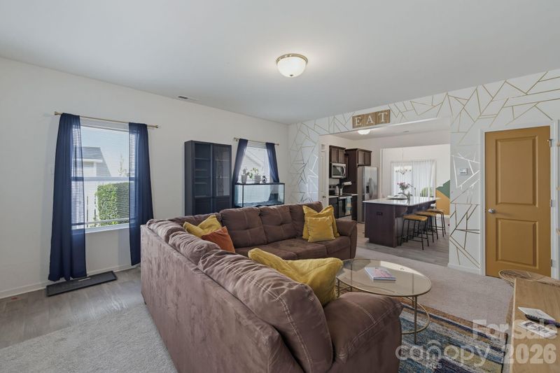 1157 Triece Ln, Charlotte, NC 28215