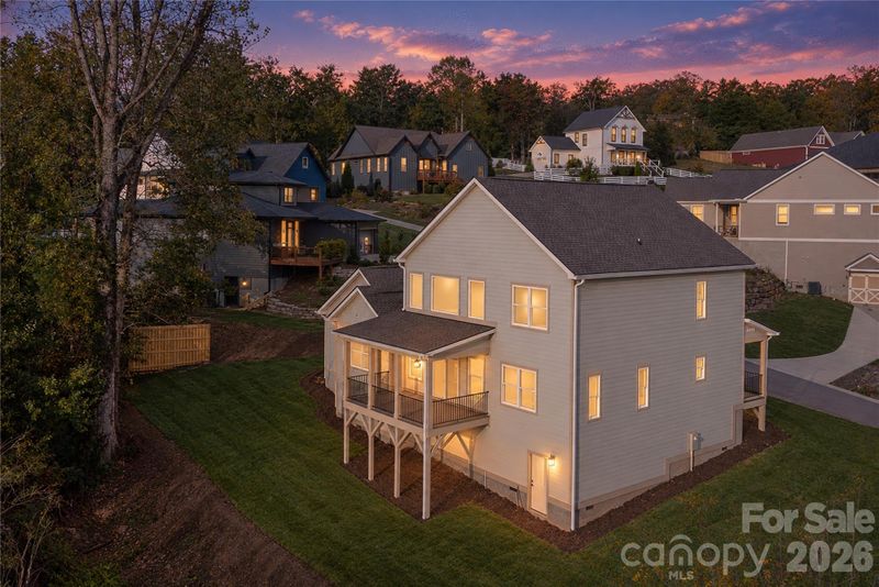 159 Meadow Breeze Rd, Arden, NC 28704