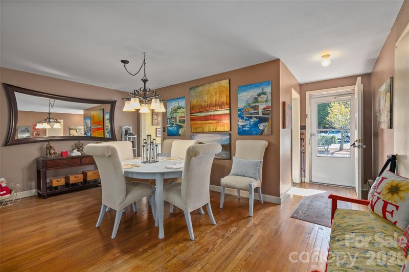 152 Tate St, Waynesville, NC 28786