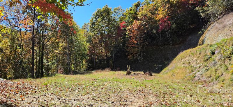 23 Craig Cir, Fairview, NC 28730