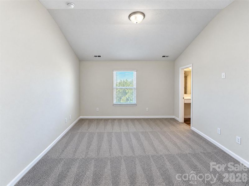3306 Ellingford Rd, Charlotte, NC 28214