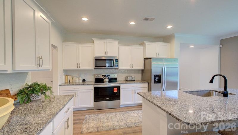 145 Sugg Trl, Weaverville, NC 28787