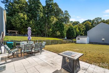 2602 Mullis Ln, Matthews, NC 28105