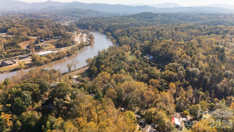 99999 Nelon Rd #4, Woodfin, NC 28804