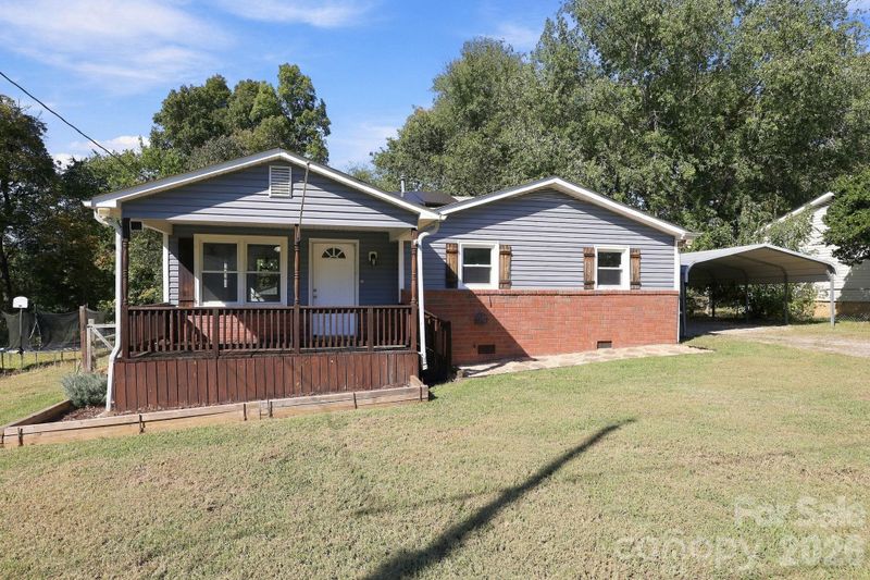 1202 Ridgewood Dr, Concord, NC 28027