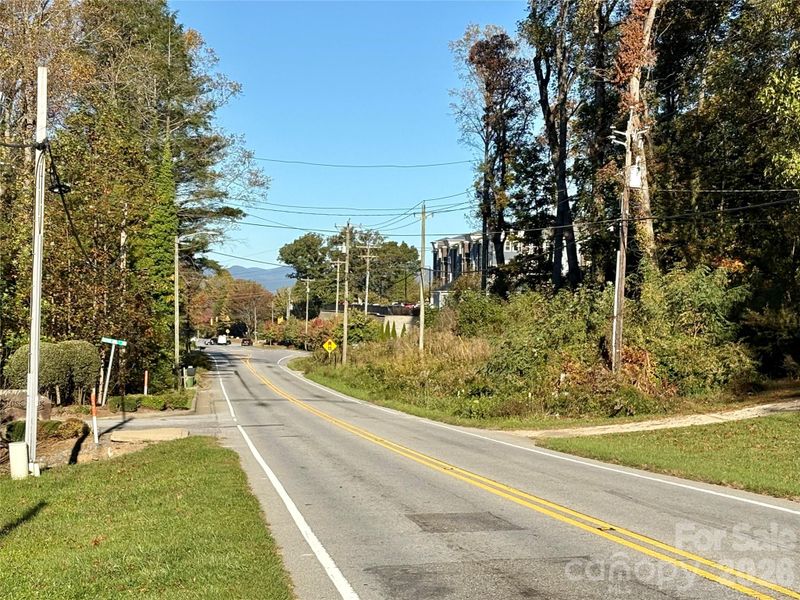 89 Mills Gap Rd, Asheville, NC 28803
