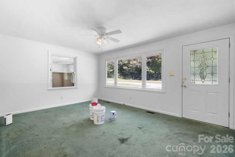 2509 29th St, Hickory, NC 28601