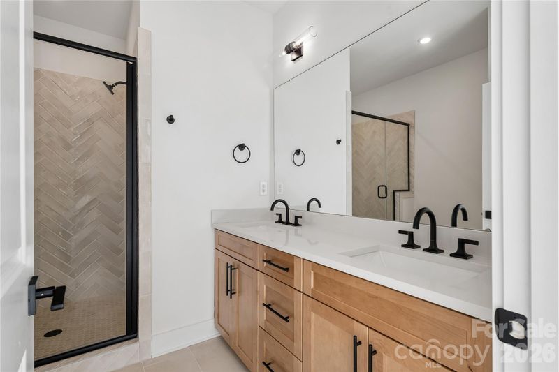 4058 Sophia Dr, Charlotte, NC 28217