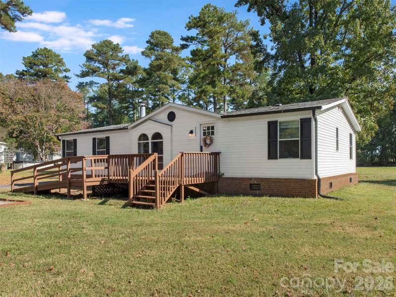 3345 Roundcliff Dr, Concord, NC 28025