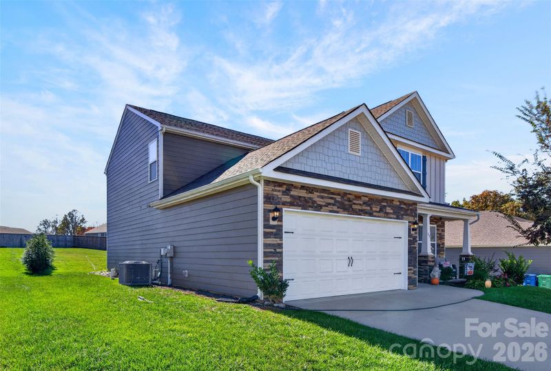 313 Tavernier Ln, Candler, NC 28715