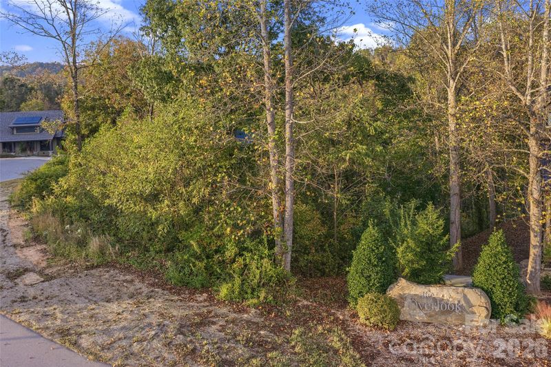 35 Olivette Crossing Pw #72, Asheville, NC 28804