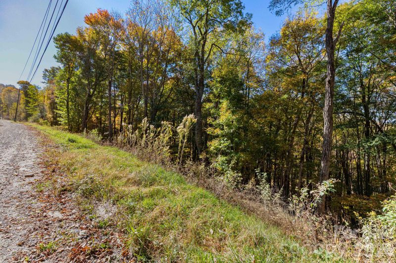 000 El Miner Dr #479, Mars Hill, NC 28754