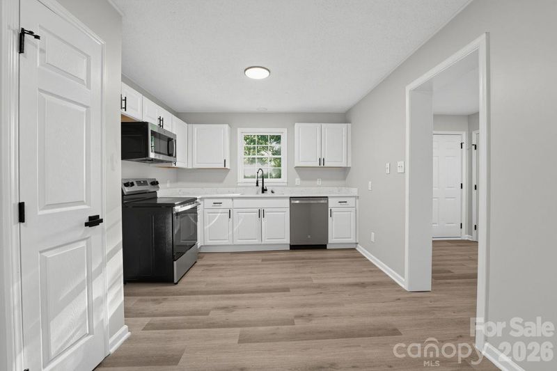 1227 Eden Dr, Chester, SC 29706