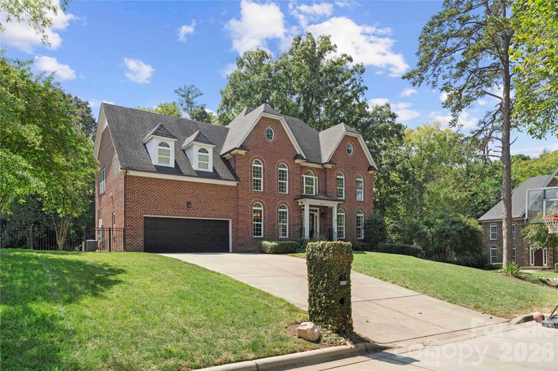 5524 Providence Rd, Charlotte, NC 28226