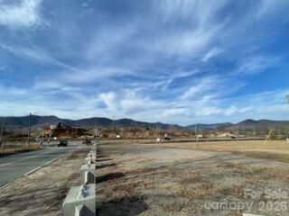 00 Max Metcalf Rd #1, Swannanoa, NC 28778