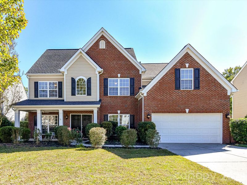 8458 Mossy Cup Trl, Harrisburg, NC 28075