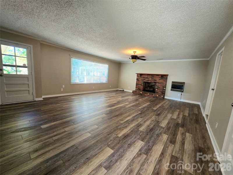 112 Wendover Dr, Lincolnton, NC 28092
