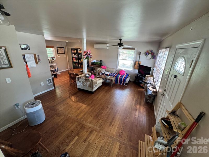25 Worley Pl, Asheville, NC 28806