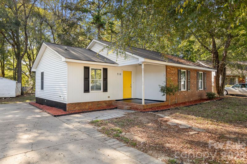 710 Selma Burke Ln, Matthews, NC 28105