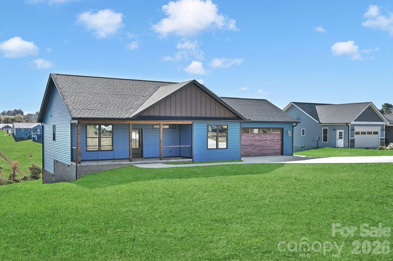 1121 Morlin Acres Dr, Marshall, NC 28753